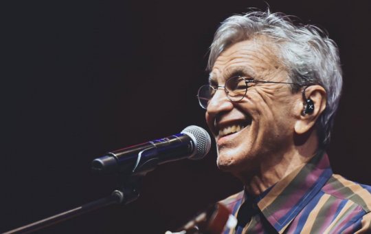 "Pode ser a última", diz Caetano Veloso sobre turnê fora do Brasil