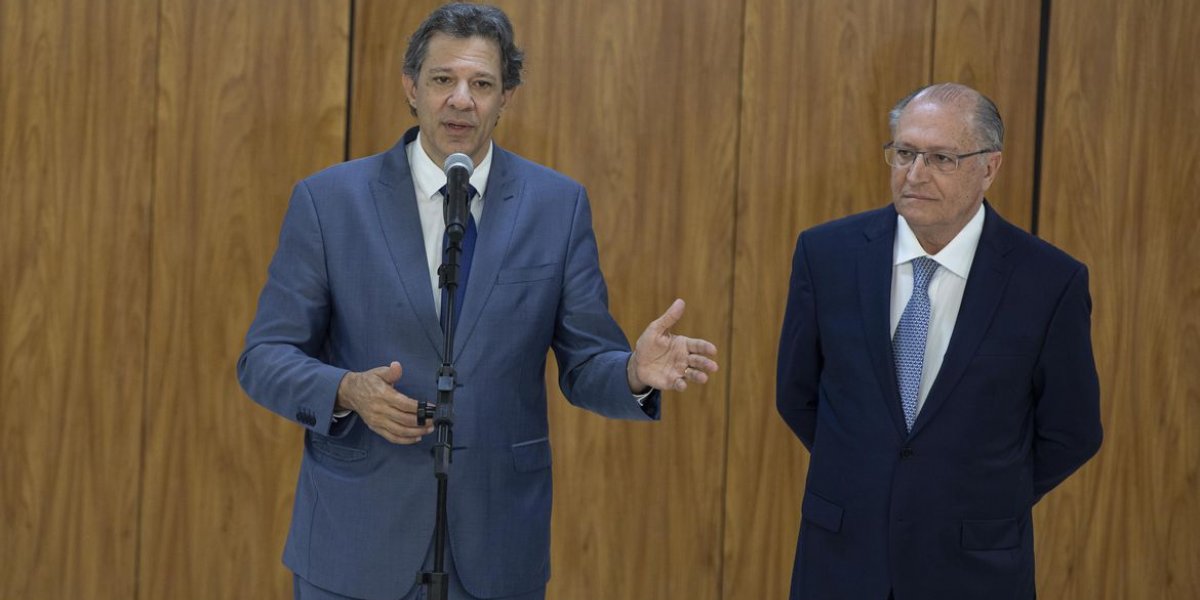 Haddad e Alckimin detalham pacote de R$ 1,5 bi para baratear veículos