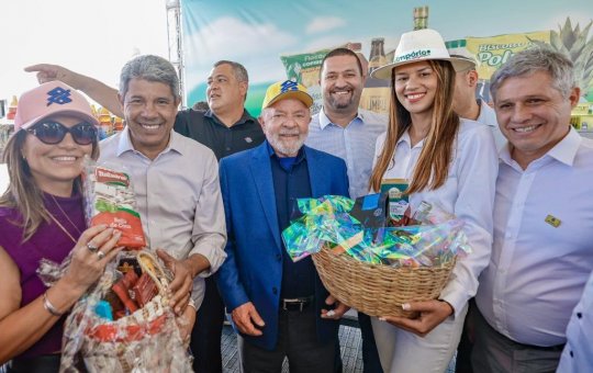 Conflito entre agro e pequeno produtor é polêmica maluca, diz Lula na Bahia