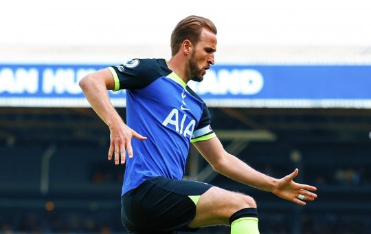 Real Madrid escolhe Harry Kane como substituto de Benzema