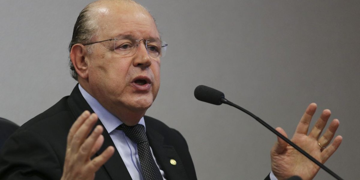 Luiz Carlos Hauly ocupará vaga de Deltan na Câmara