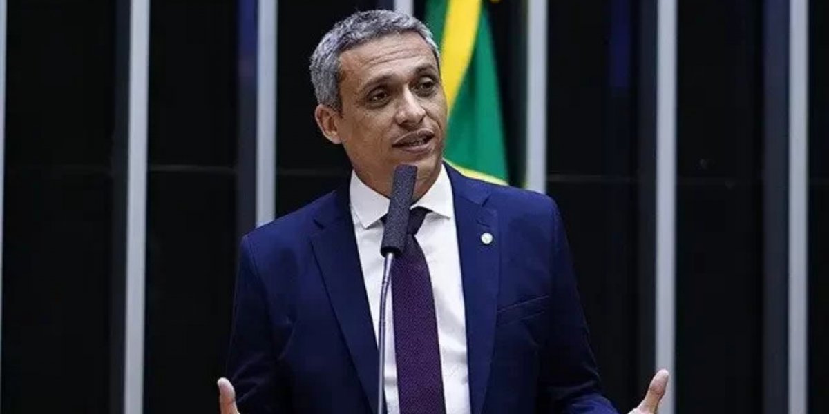 Deputado bolsonarista associa analfabetismo a votos em Lula no Nordeste