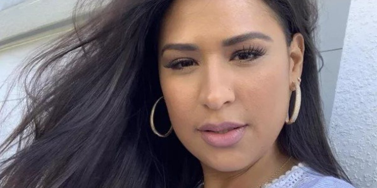 Simaria atiça boicote ao ex-marido em grupo privado de fãs