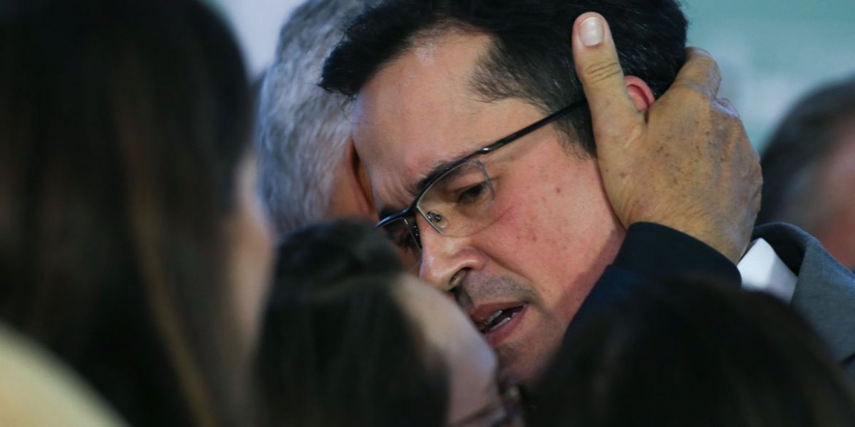 5 votos a 2 confirma Hauly na vaga de Deltan na Câmara