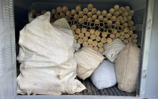 PM apreende mais 600 espadas em Cruz das Almas; queima do artefato é proibida