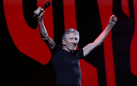 Flávio Dino descarta censura a shows de Roger Waters no Brasil