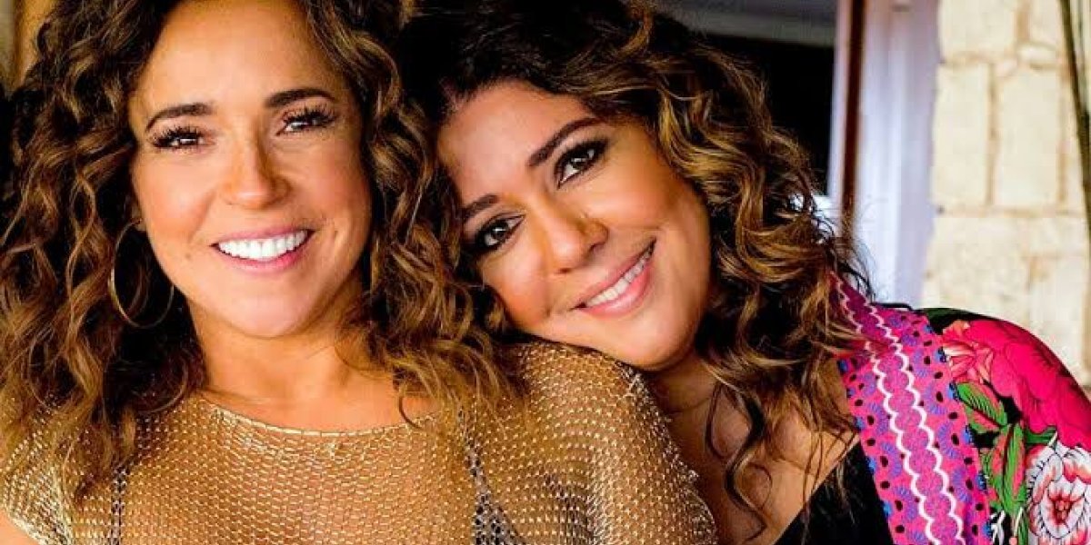 Daniela Mercury beija Malu Verçosa em show na Parada LGBT+ de SP