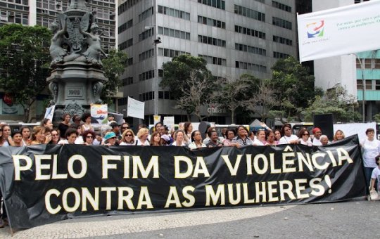 Homem é condenado a 11 anos por tentar matar companheira a facadas em Conquista