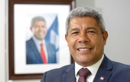 Governo da Bahia antecipa salário para São João