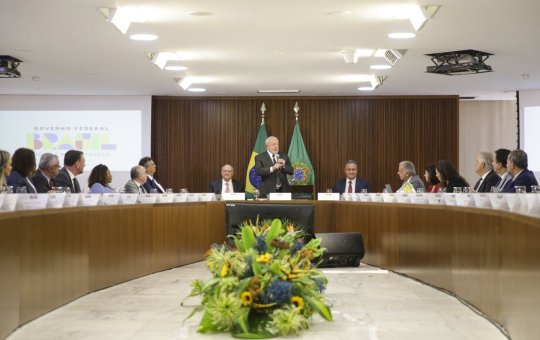 Presidente Lula pede agilidade na nomeação de aliados do governo