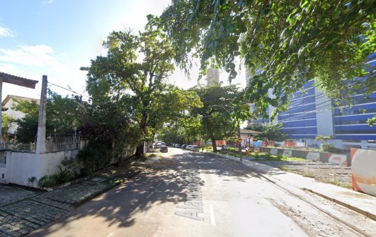 Vereador quer rebatizar rua no Caminho das Árvores de Beverly Hills: "Elegância"