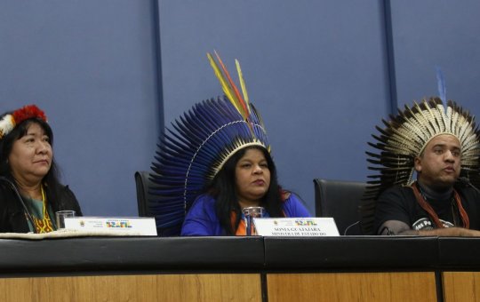 Ministra dos Povos Indígenas visita áreas de conflitos no extremo sul da Bahia