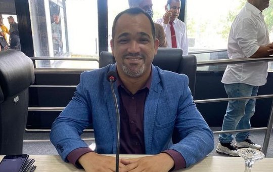 Vereador de Itabuna é afastado sob suspeita de comandar rachadinha, diz MP