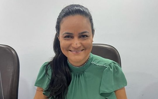 Vereadora de Lauro de Freitas tem mandato cassado por suposto caixa 2 em eleição