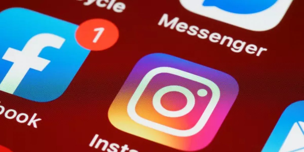 Redes sociais do grupo Meta passarão a cobrar por selo azul verificado