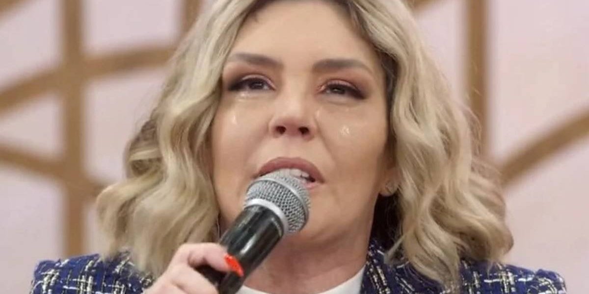 Simony fala sobre resultados de exames: “Choro de alívio”