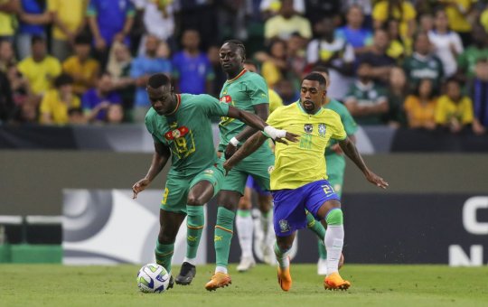 Brasil leva virada de 4 a 2 em amistoso contra Senegal
