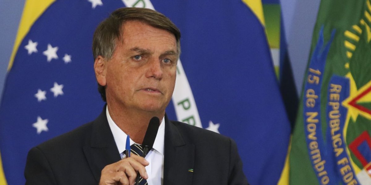TSE mantém multa contra campanha de Bolsonaro por fake news