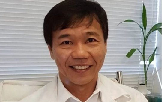 Médico que masturbou mulher durante consulta perguntou se ela “estava gostando”