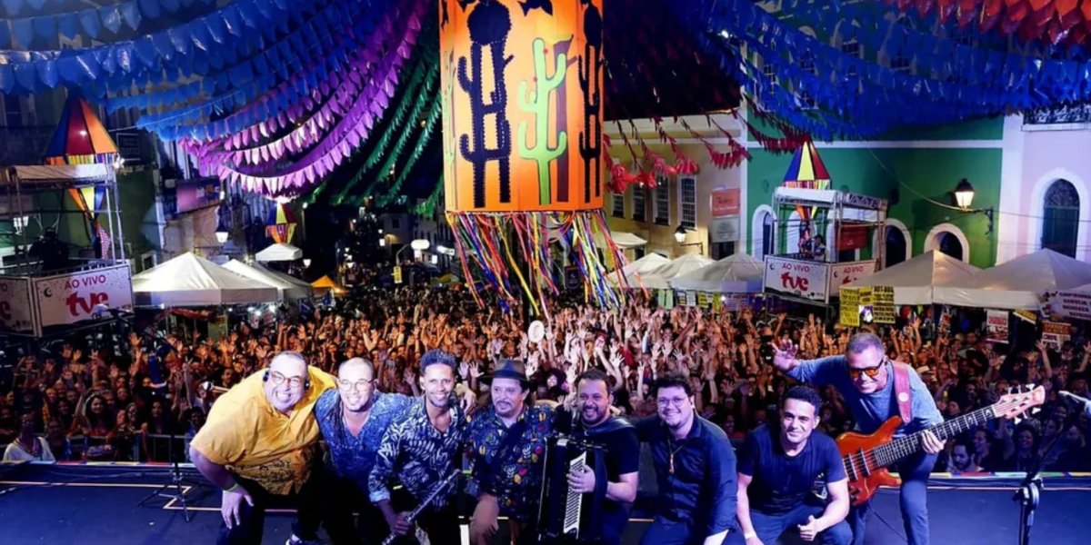 Geraldo Azevedo e Jorge e Mateus agitam multidão no São João de Salvador