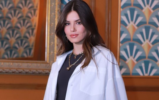 Camila Queiroz vira alvo de disputa entre Globo, HBO e Netflix