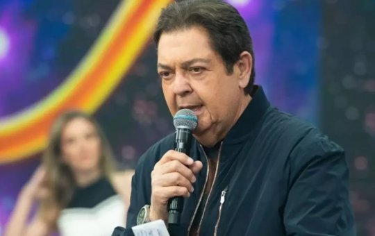 Conheça 5 celebridades que não usam redes sociais