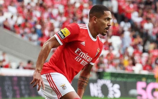Benfica não libera lateral Gilberto para o Bahia, que insiste na contratação