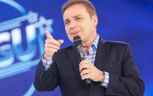 "Novo filho" de Gugu quer sobrenome e herança do ex-apresentador