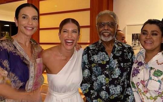 Gil comemora 81 anos em festa com amigos e familiares em Salvador