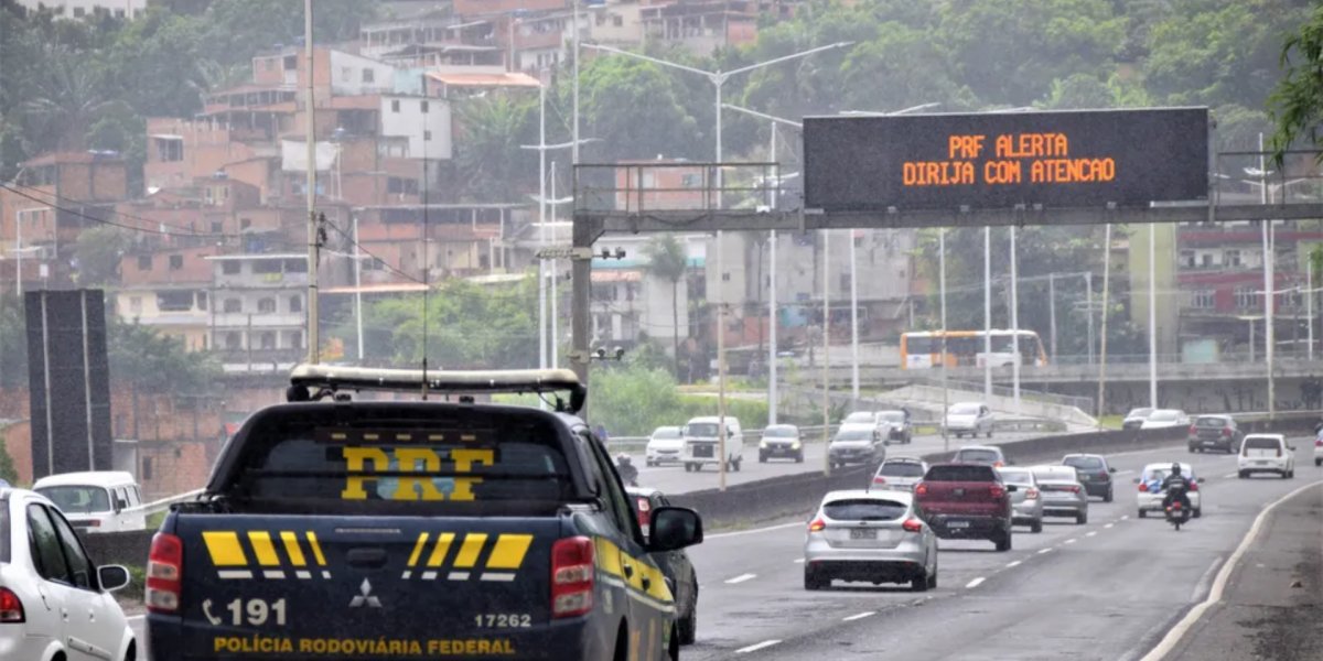 Dezesseis pessoas morreram em acidentes em rodovias estaduais e federais na BA