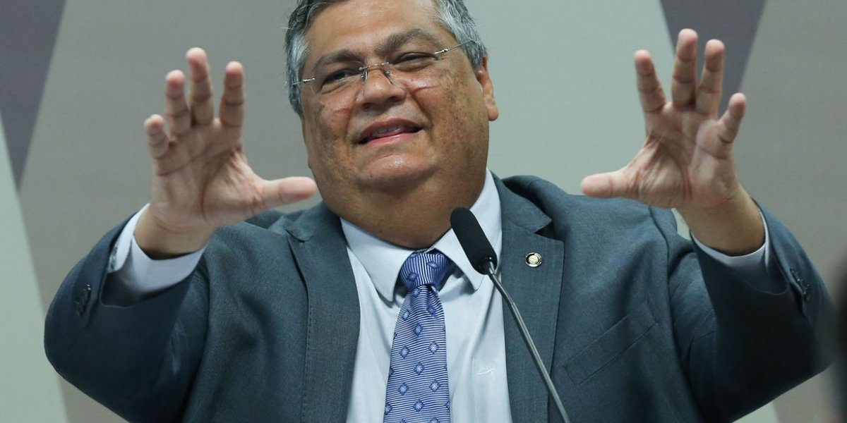 Inteligência artificial pode significar morte dos estagiários, diz Flávio Dino