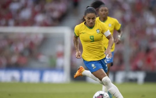 Brasil anuncia convocadas para Mundial feminino com Marta na lista; confira