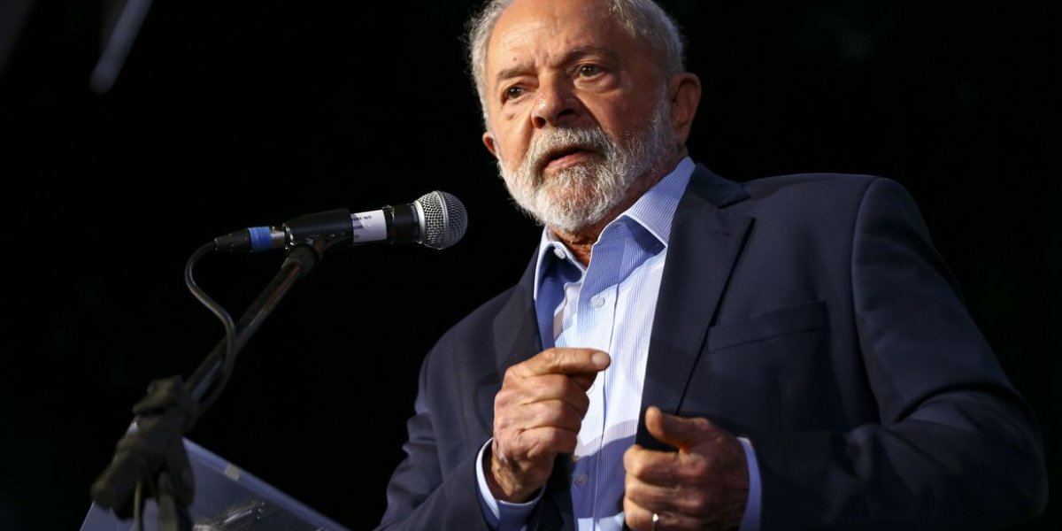 Lula indica advogada negra para o cargo de ministra substituta do TSE