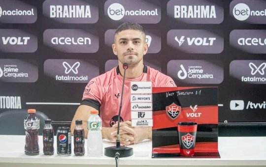 Gegê quer um Vitória melhor coletivamente: "Melhorar na defesa, meio e ataque"