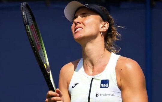 Bia Haddad deixa jogo lesionada poucos dia antes do início de Wimbledon