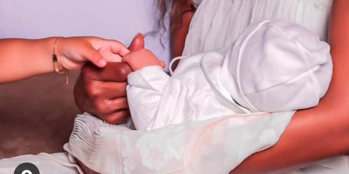 Modelo Naomi Campbell anuncia chegada do seu segundo filho