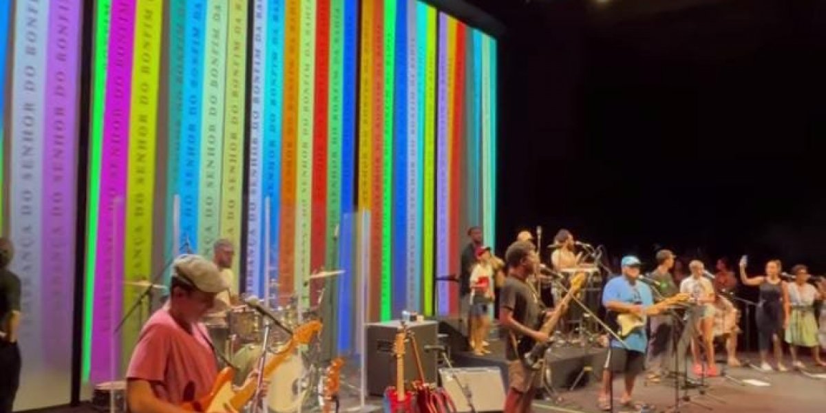 Gilberto Gil ensaia com família na Concha Acústica em Salvador