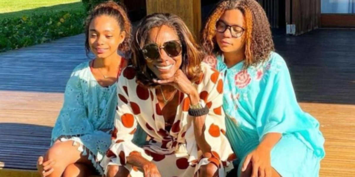 Filhas de Glória Maria herdam apartamento de R$ 4 milhões no Rio de Janeiro