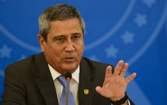 Braga Netto declara apoio a Bolsonaro após decisão do TSE de torná-lo inelegível