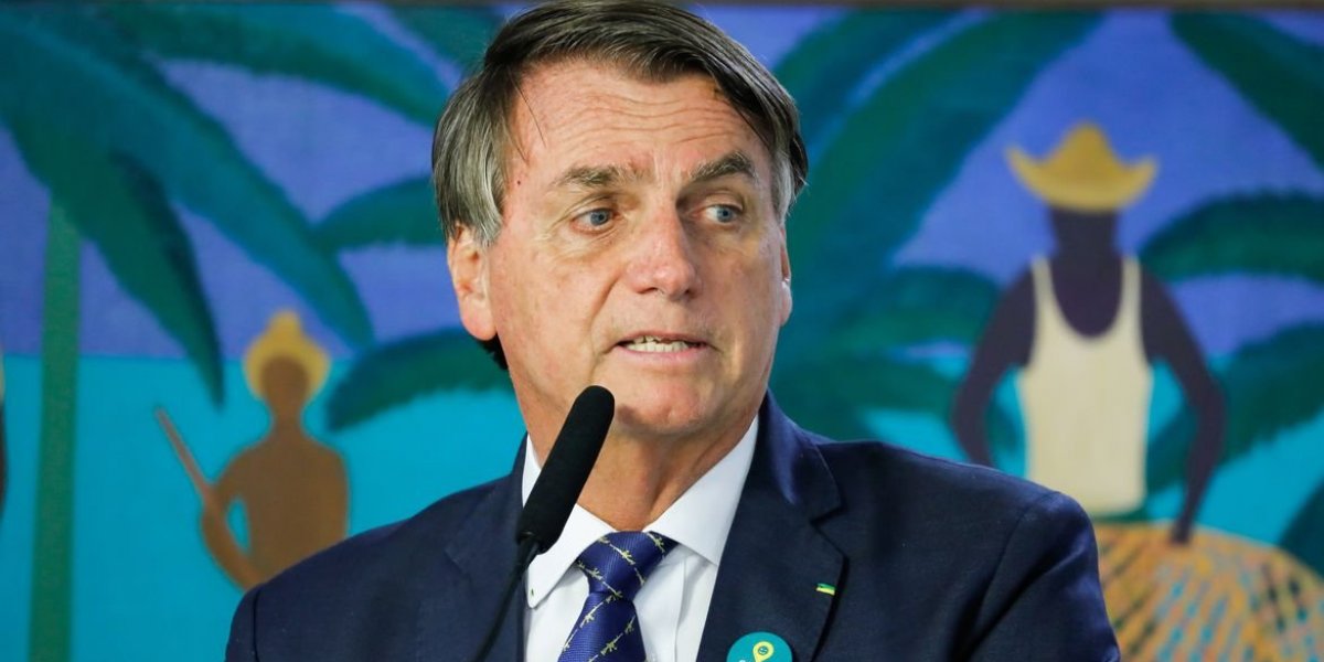 Defesa de Bolsonaro avalia recorrer da decisão do TSE no STF
