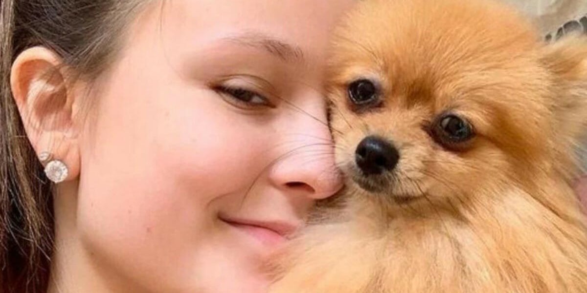 Larissa Manoela surge aos prantos após morte de mascote: “Em pedacinhos”