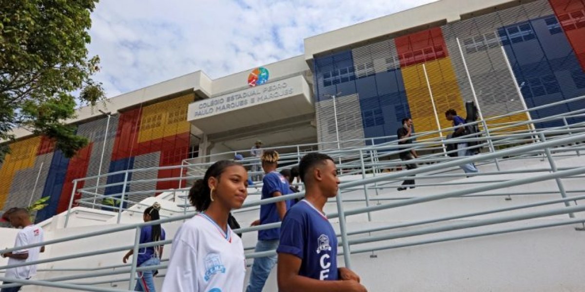 Escolas da rede estadual de ensino na Bahia voltam às aulas após recesso junino