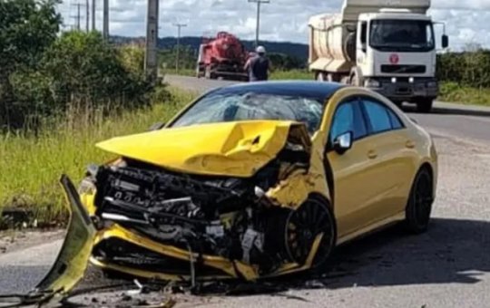 Raul Gustavo sofre acidente após deixar CT do Bahia em Dias D'Ávila