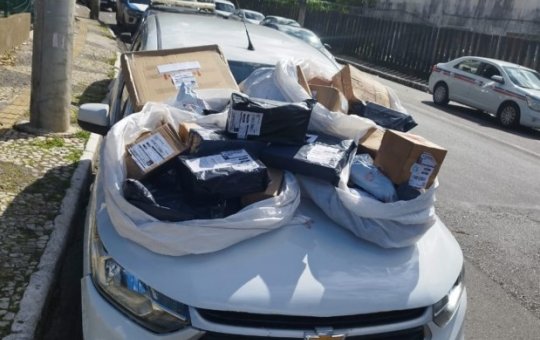 Dois homens são presos após roubar encomendas da Shopee na Av. São Rafael