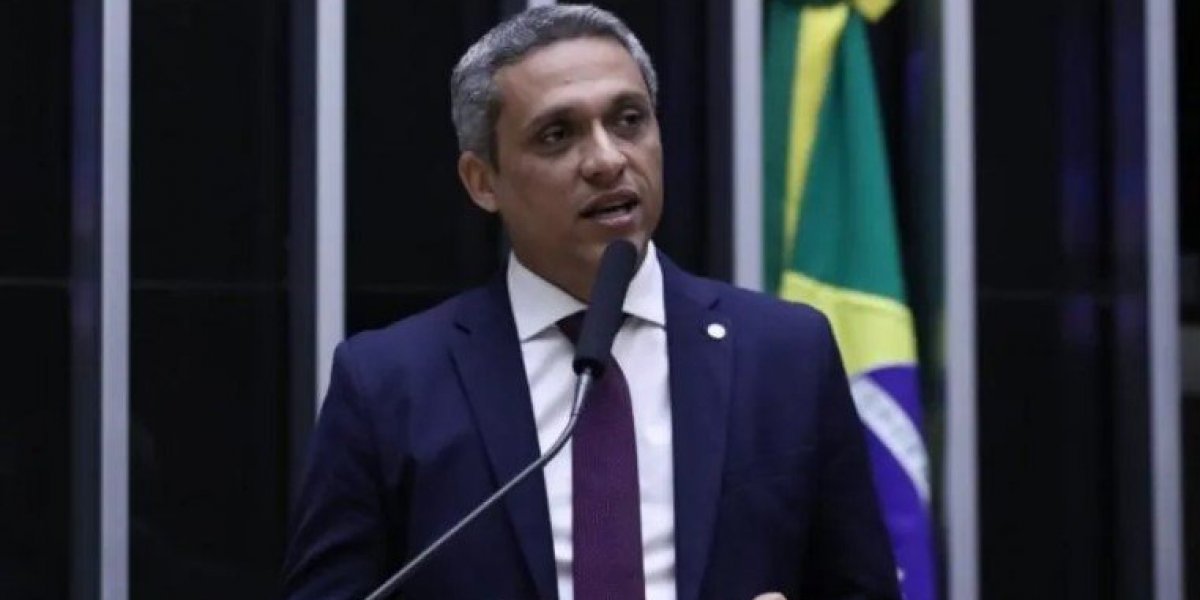 AGU envia queixa-crime contra deputado por afirmações discriminatórias