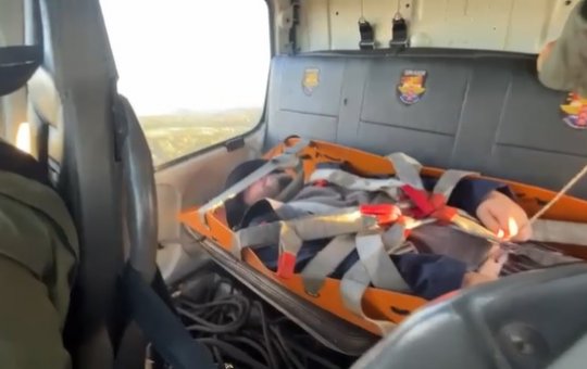 Bombeiros socorrem turista que caiu durante escalada em Lençóis