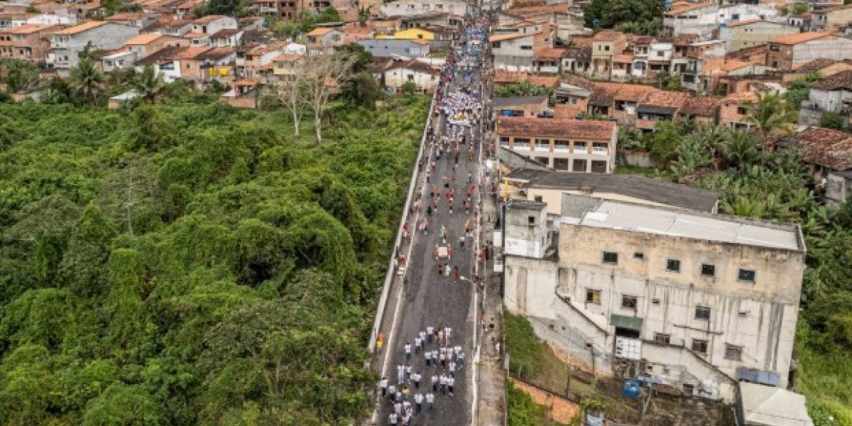 Mulher é esfaqueada após ex não aceitar fim do relacionamento em Catu