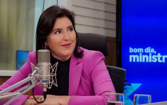 “Agora é lei. Vai doer no bolso”, diz Simone Tebet sobre igualdade salarial