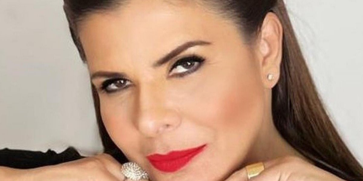 Mara Maravilha atualiza fãs sobre estado de saúde