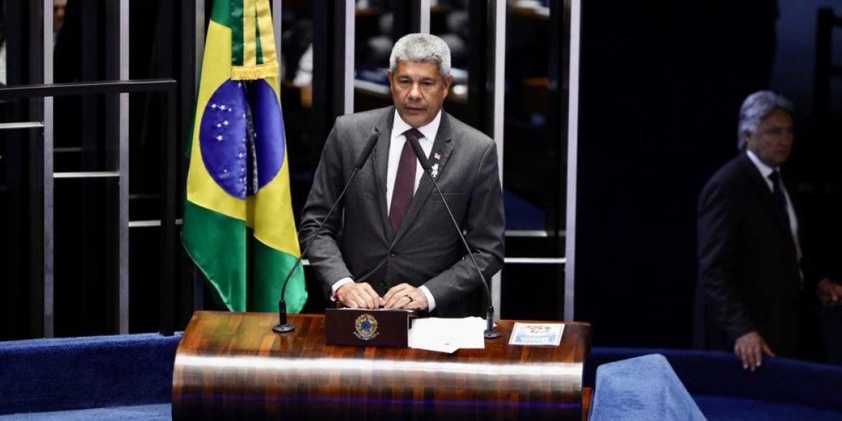 "Precisamos recontar a história", diz Jerônimo sobre o Dois de Julho no Senado